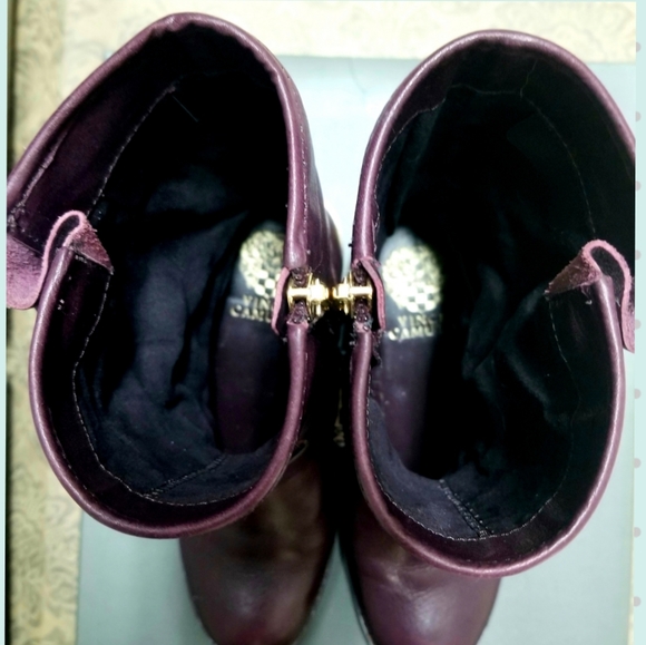 VINCE CAMUTO MID CALF LEATHER BOOTIES - Picture 6 of 8